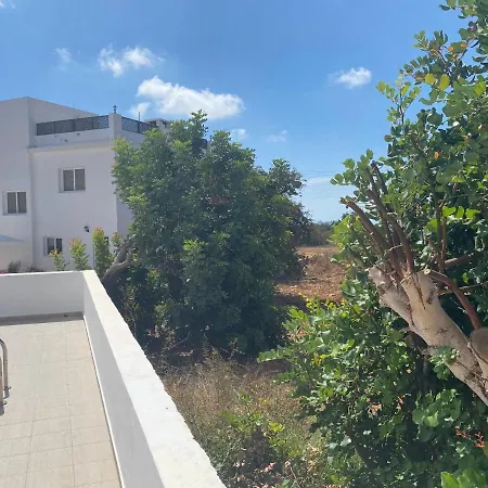 Willa Modern 3 Bedroom Villa With Sea And Pool Views North Off The Paphos Coast *