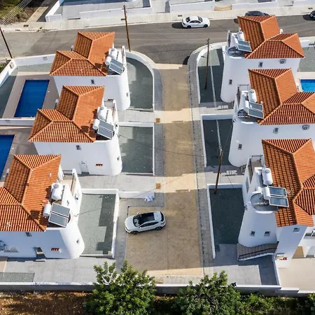 Modern 3 Bedroom Villa With Sea And Pool Views North Off The Paphos Coast Willa
